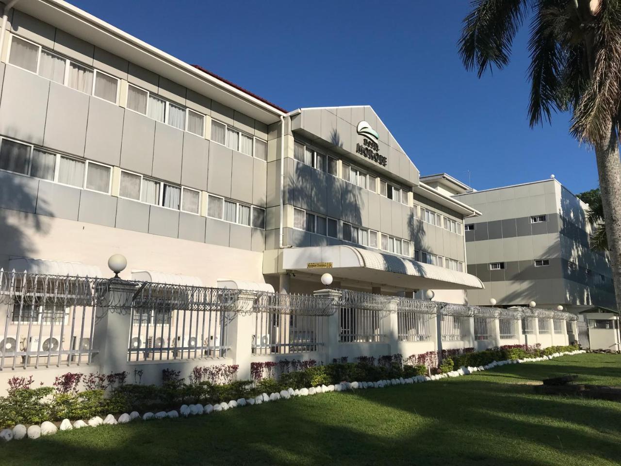 Hotel Morobe Лае Екстериор снимка